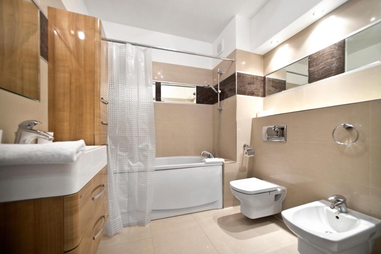 2 Bedrooms Bukowinska P&O Serviced Apartments Warsaw Luaran gambar
